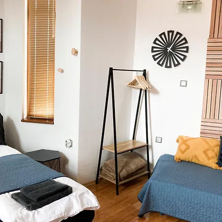 Station Seaside Apartment